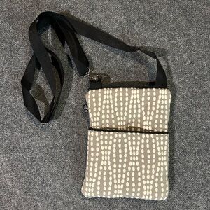 Varu Julia Hipster Bag